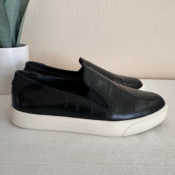 Cole Haan GrandSeries Croc Black Leather Slip On Casual Sneakers Women’s 8B - Picture 2 of 13
